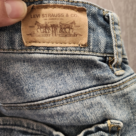 Levi's jeans genuinely crafted, shorts, juniors size 1 - Picture 7 of 10